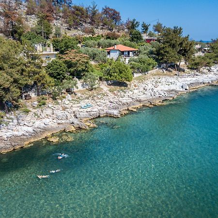 Appartamento Petra Mare Thimonia Esterno foto